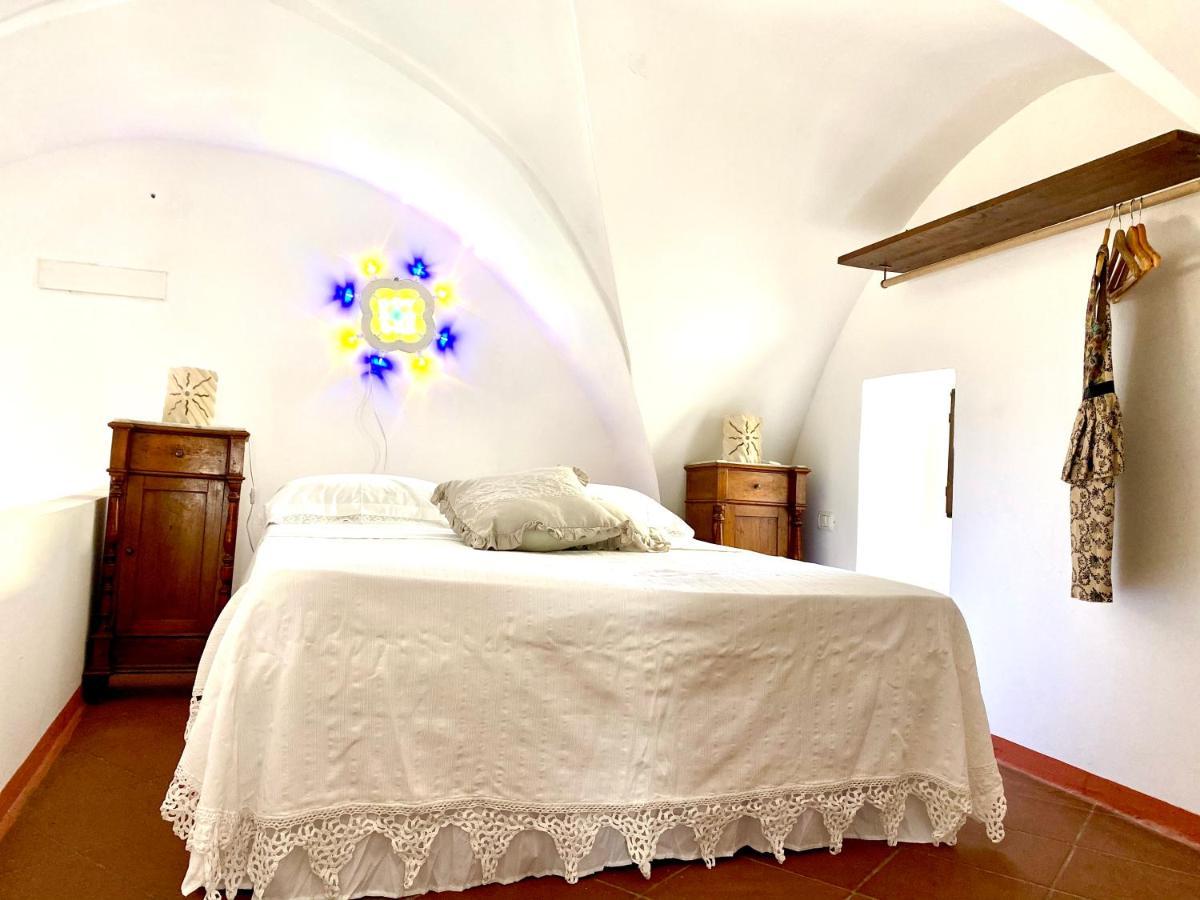 Ca Strignano Suite, Typical House Castrignano del Capo Exterior photo